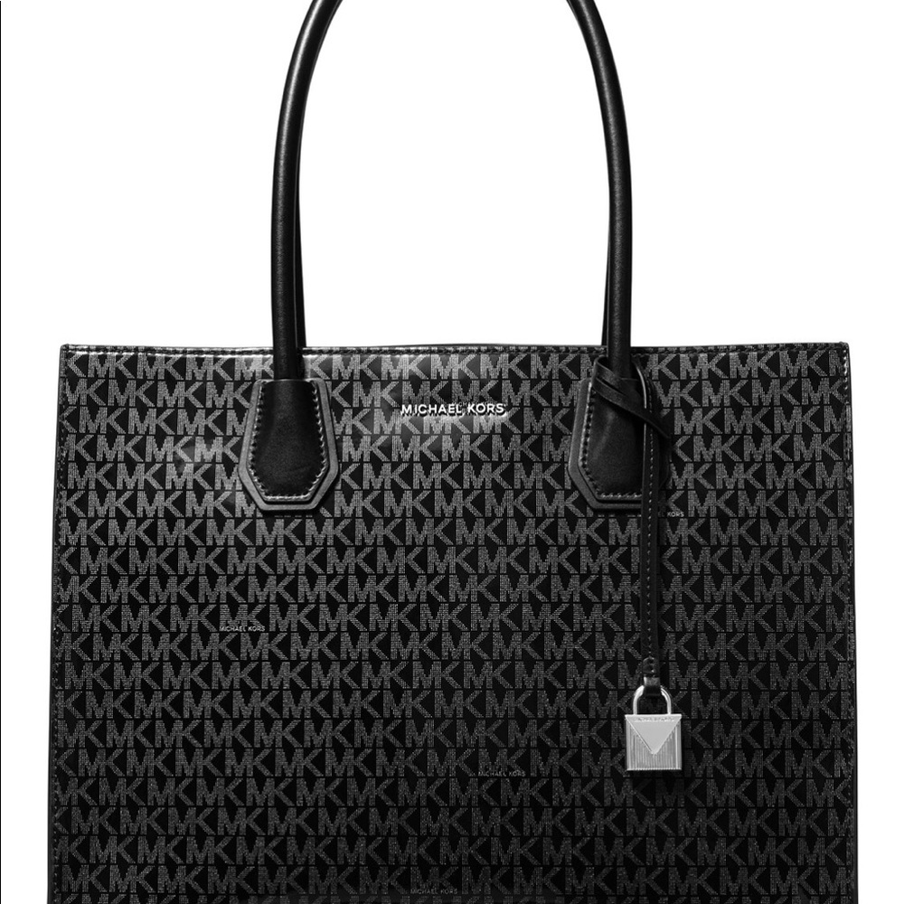 Michael Kors glossy signature tote